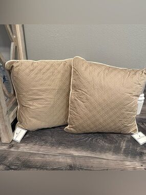 Set Of 2 Nautica Stanhope Natural Square pillow 16”x16” new